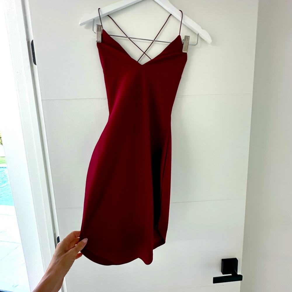 Boohoo night red maroon crepe stretch  mini dress in size 0